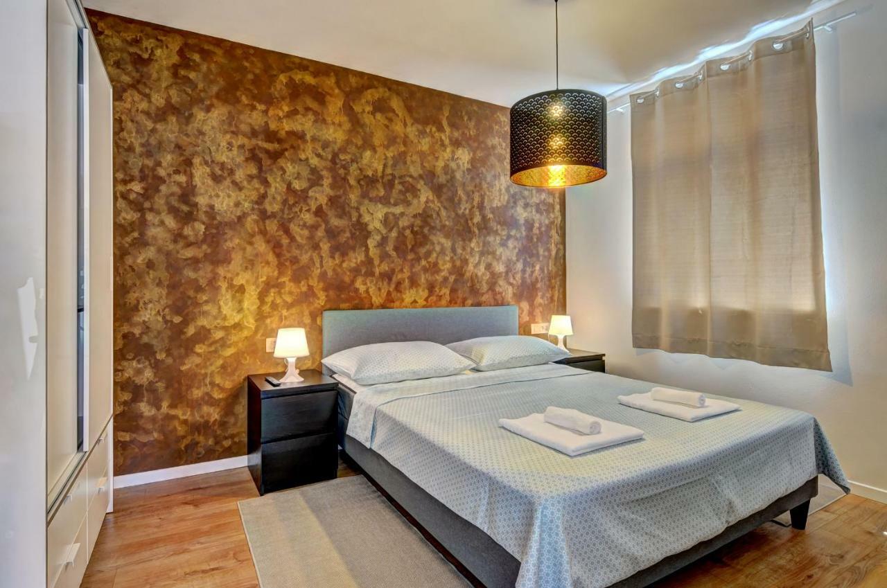 Apartman M Apartment Pula Luaran gambar