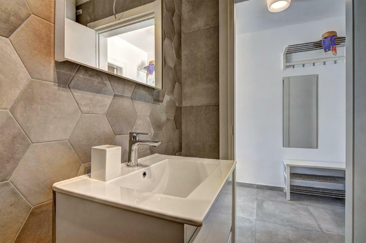 Apartman M Apartment Pula Luaran gambar